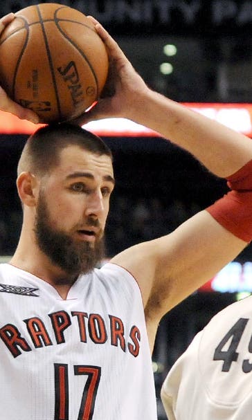 Raptors' Jonas Valanciunas out for series; Whiteside day to day